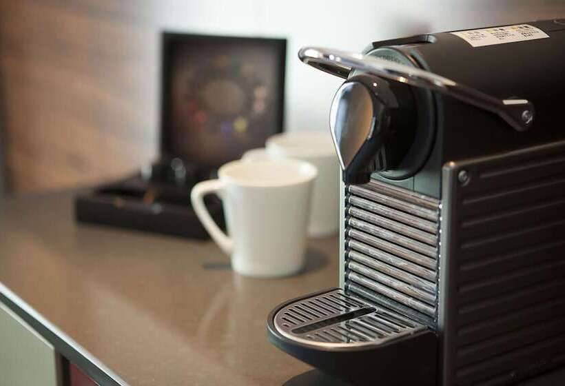 סוויטה אקזקיוטיב, Hilton Tokyo