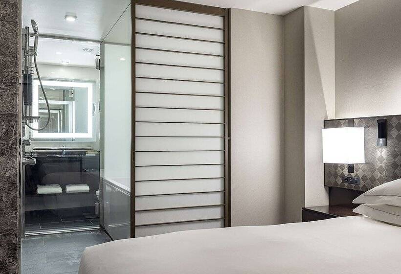 חדר פרמיום, Hilton Tokyo