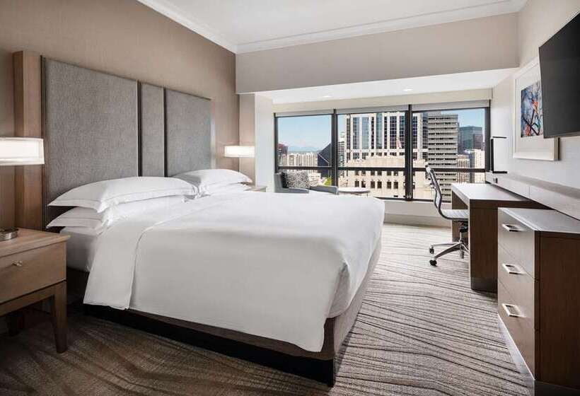 חדר אקזקיוטיב חדר קינג, Hilton Tokyo