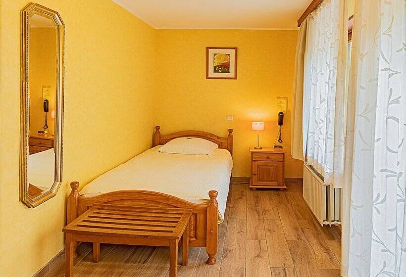 اتاق استاندارد یک نفره, Hostellerie Val Fleuri