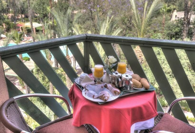 اتاق استاندارد, Kennedy Hospitality Resort