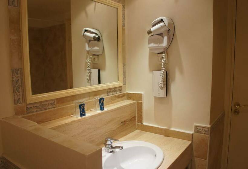 Standard Room, Kennedy Hospitality Resort