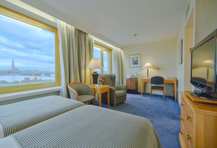 سوییت خانوادگی, Radisson Blu Hotel & Spa, Daugava Riga