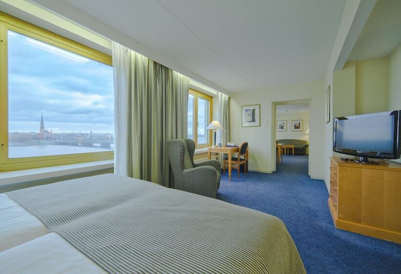 سوییت خانوادگی, Radisson Blu Hotel & Spa, Daugava Riga
