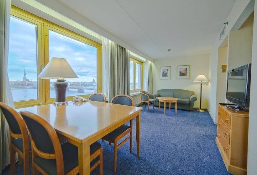 سوییت خانوادگی, Radisson Blu Hotel & Spa, Daugava Riga
