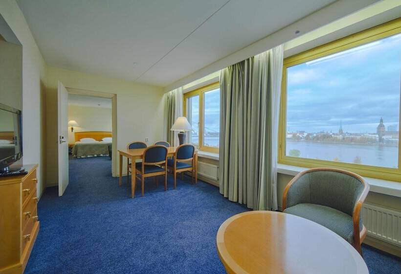سوییت خانوادگی, Radisson Blu Hotel & Spa, Daugava Riga