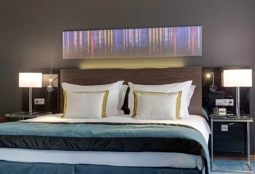 Junior Suite, Radisson Blu Hotel & Spa, Daugava Riga
