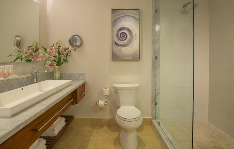 جناح جونيور ديلوكس, Sandals Montego Bay   All Inclusive Couples Only