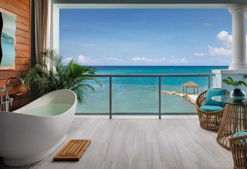 オーシャンビュースイート, Sandals Montego Bay   All Inclusive Couples Only