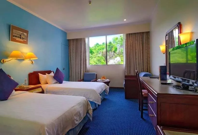 シティビューのデラックスルーム, Shangri La Kota Kinabalu