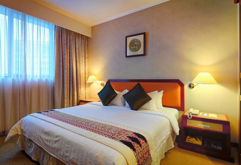 סוויטה, Shangri La Kota Kinabalu