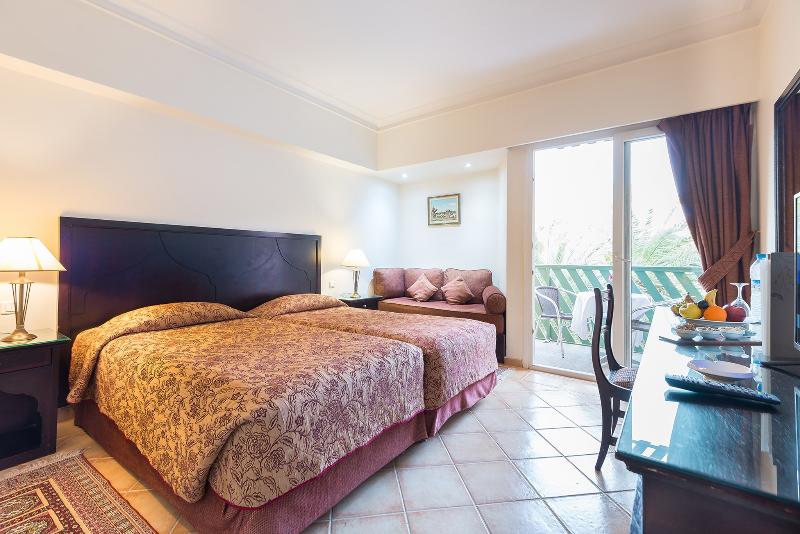 اتاق استاندارد, Kennedy Hospitality Resort