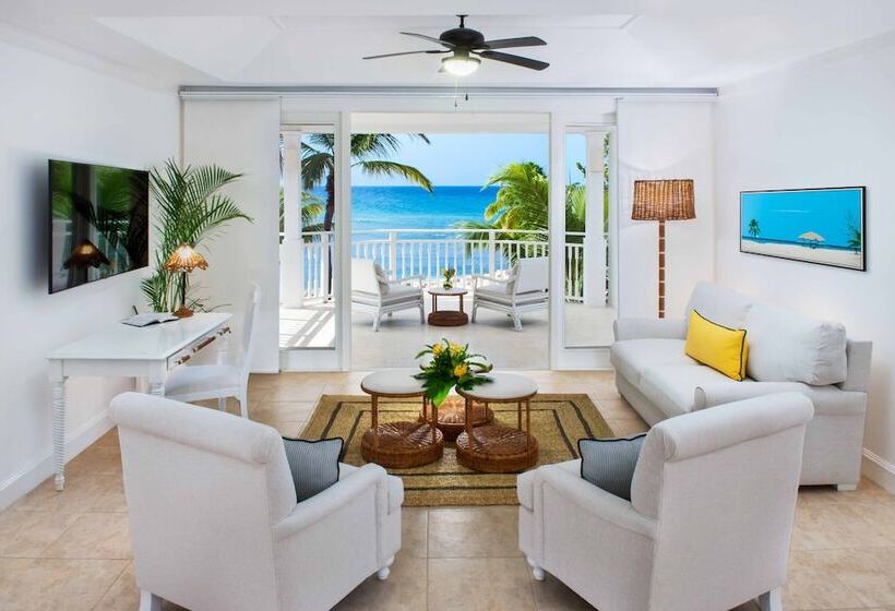 سوئیت جونیور پرستیژ, Half Moon