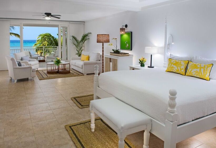 سوئیت جونیور پرستیژ, Half Moon