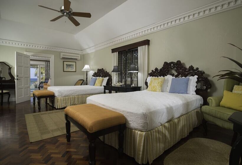 سوییت پرستیژ, Half Moon