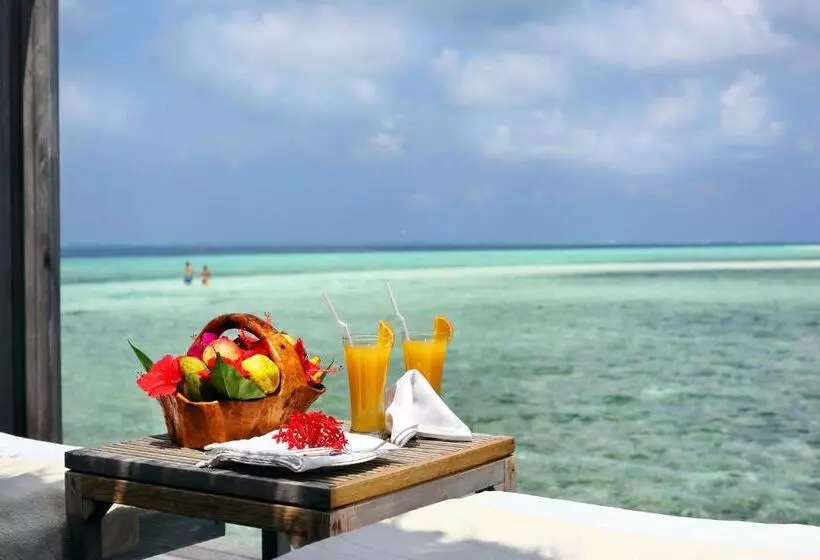 ویلای لوکس 1 خوابه, Gangehi Island Resort & Spa