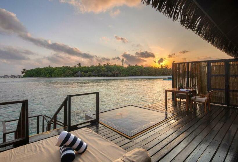 ویلای یک اتاق خوابه با استخر شنا, Adaaran Prestige Vadoo   Adults Only Premium All Inclusive With Free Transfers  15 Minutes Away From