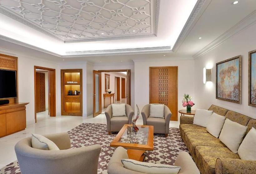 سوئیت پرزیدنت, Al Bustan Palace, A Ritzcarlton