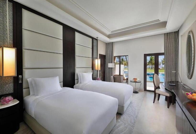 اتاق استاندارد برای معلولان, Al Bustan Palace, A Ritzcarlton