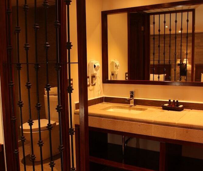 Номер Стандарт 2 Двуспальные Кровати, Alameda Centro Historico