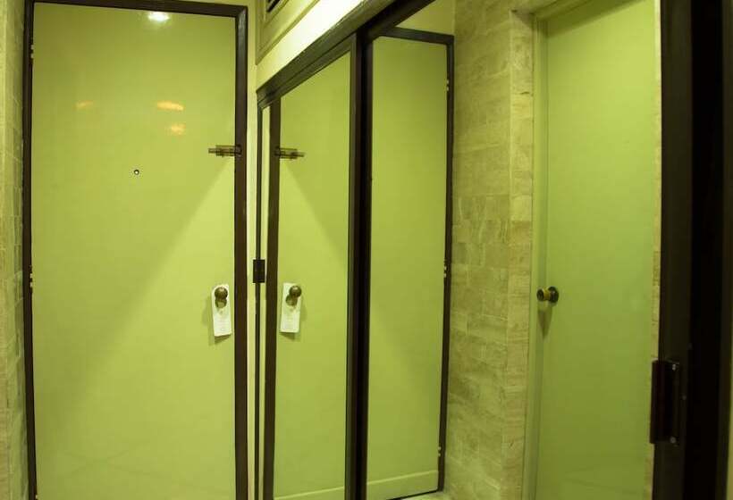 スタンダードシングルルーム, Ambassador Mérida