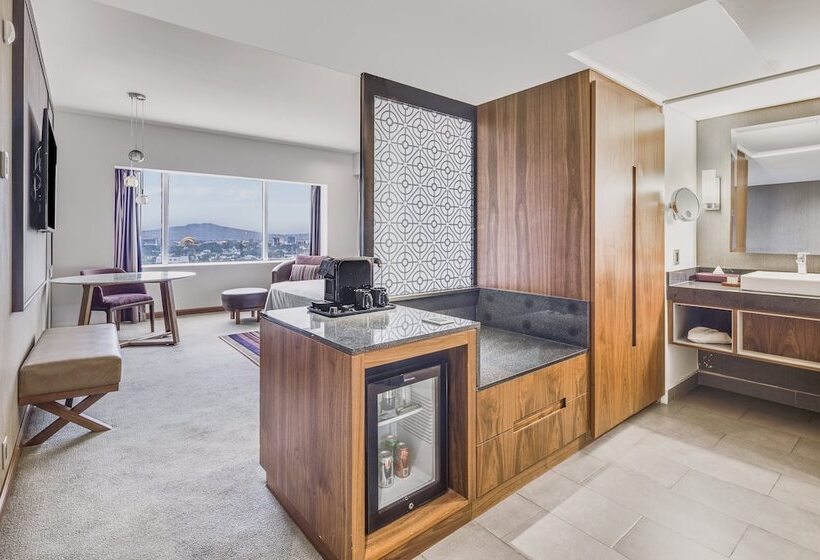 Номер Executive Кровать Кинг, Fiesta Americana Guadalajara