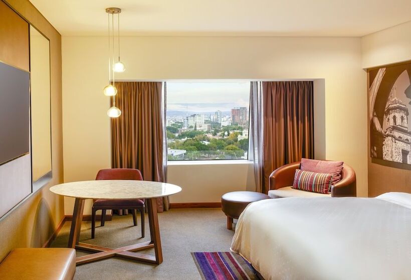 חדר אקזקיוטיב חדר קינג, Fiesta Americana Guadalajara