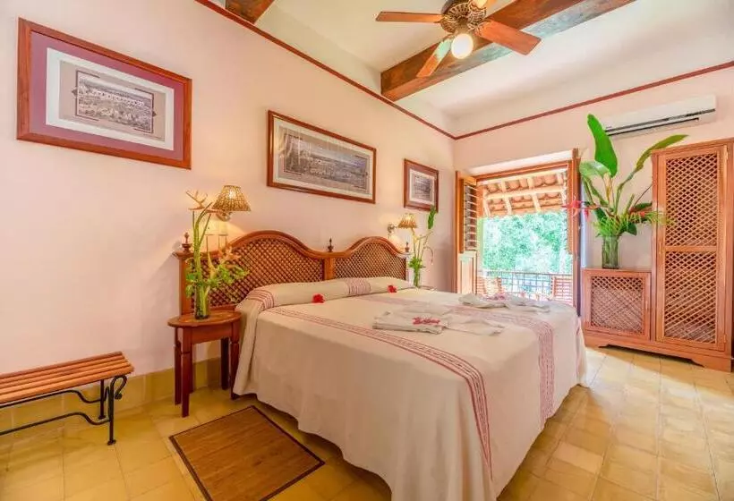 バスタブ付きスーペリアールーム, Hacienda Uxmal Plantation & Museum