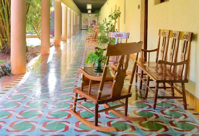 スーペリアールーム, Hacienda Uxmal Plantation & Museum