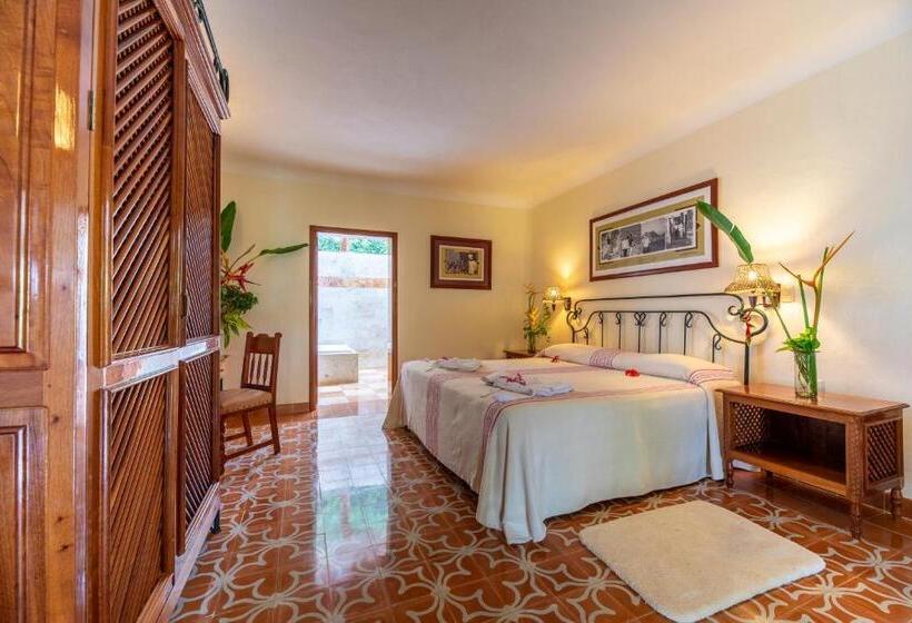 スイート, Hacienda Uxmal Plantation & Museum