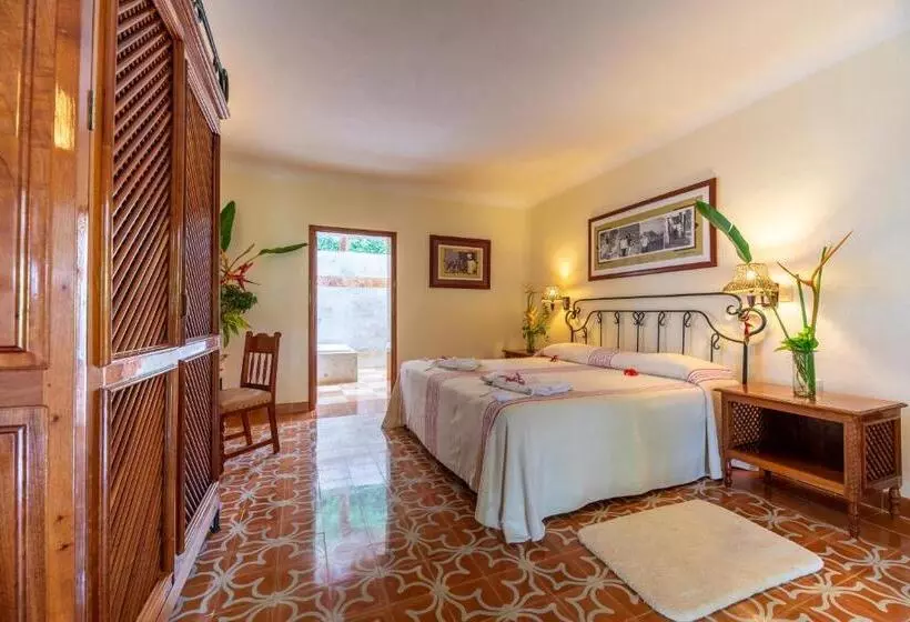 スイート, Hacienda Uxmal Plantation & Museum