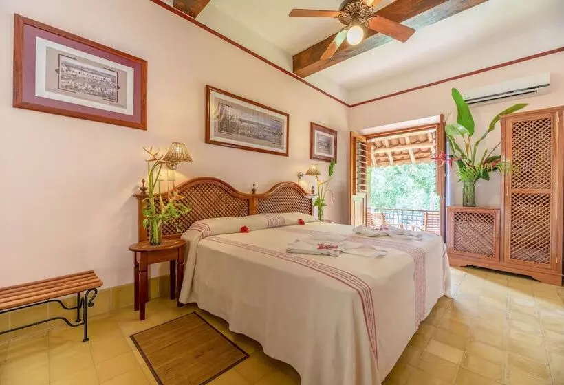 バスタブ付きスーペリアールーム, Hacienda Uxmal Plantation & Museum