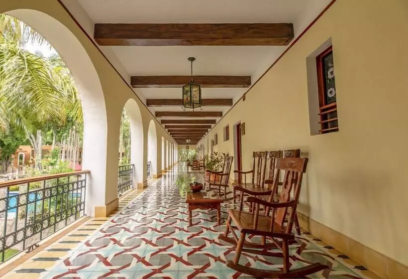 スタンダードルーム, Hacienda Uxmal Plantation & Museum