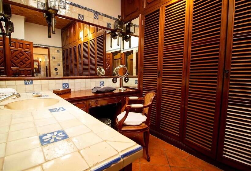 套房, Las Mananitas