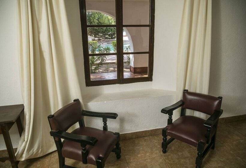 스탠다드 룸 풀장 전망, Playa De Cortes