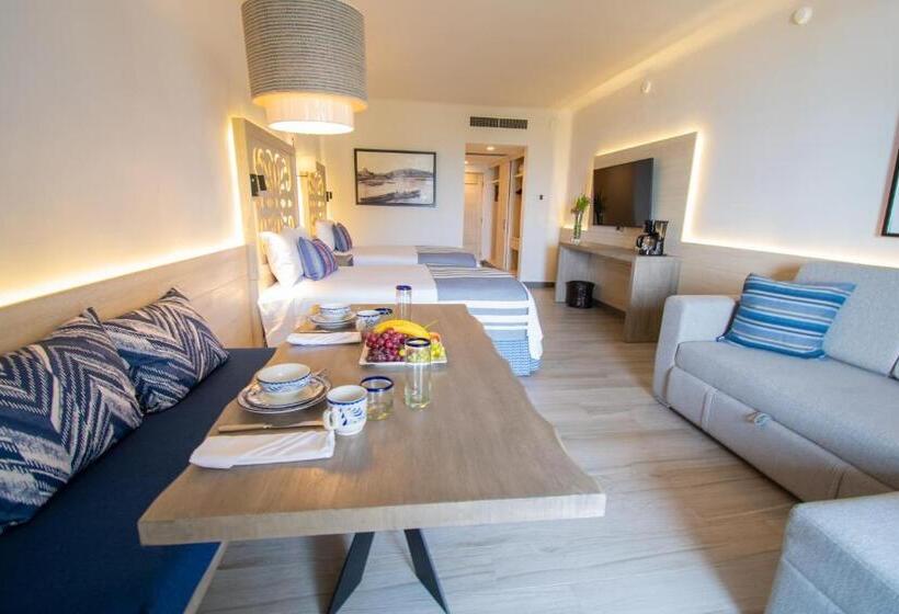 סוויטת ג'וניור, Pueblo Bonito Mazatlan Beach Resort All Inclusive