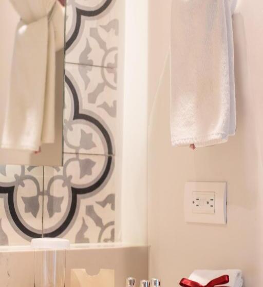 סוויטת ג'וניור, Pueblo Bonito Mazatlan Beach Resort All Inclusive