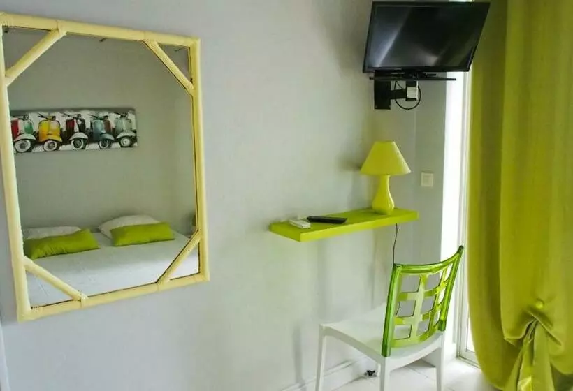 اتاق استاندارد با چشم‌انداز دریا, La Dunette Hotel Restaurant