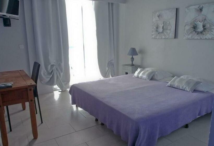 اتاق استاندارد با چشم‌انداز دریا, La Dunette Hotel Restaurant