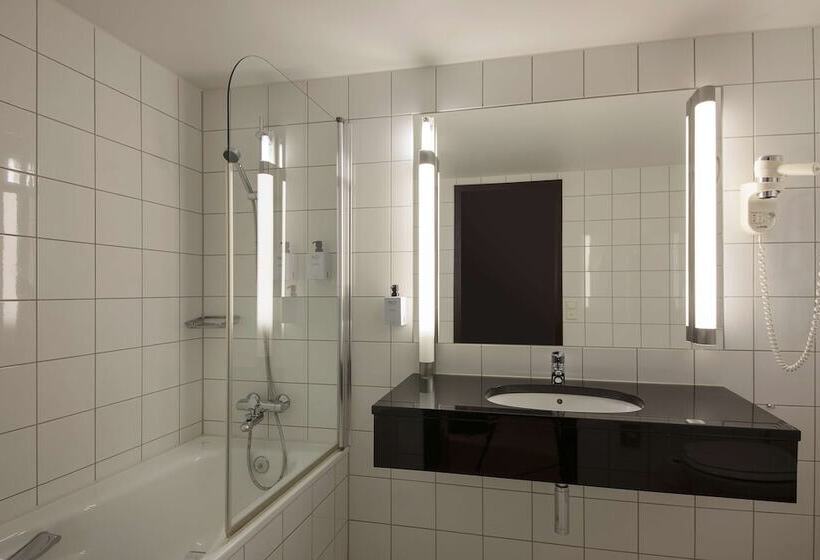 اتاق سوپریور, Scandic Helsfyr