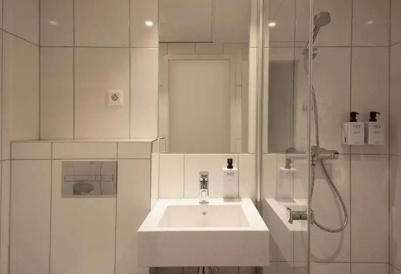 اتاق استاندارد, Scandic Victoria