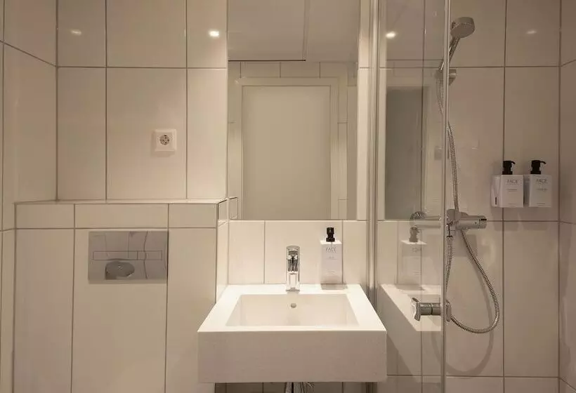 اتاق استاندارد, Scandic Victoria