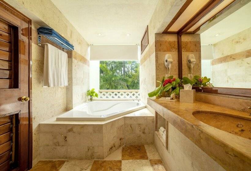 غرفة سوبيريور مطلّة علي الحديقة, Mayaland Hotel & Bungalows