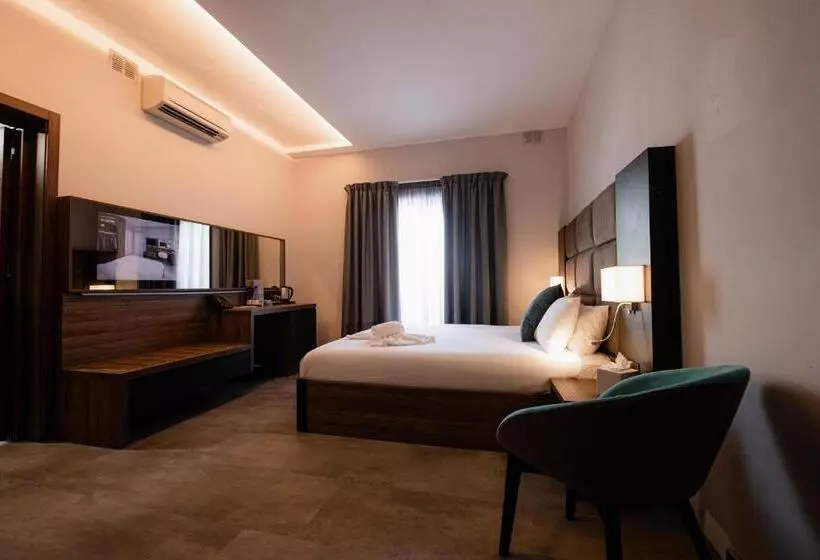 اتاق سوپریور, Pebbles Resort