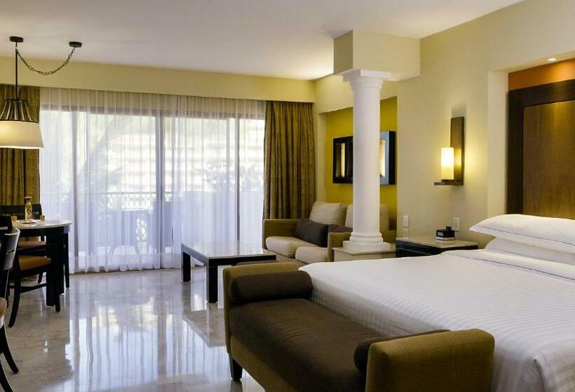 Perhehuone, Barcelo Puerto Vallarta  All Inclusive