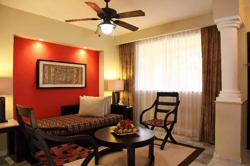 سوییت لوکس, Barcelo Puerto Vallarta  All Inclusive