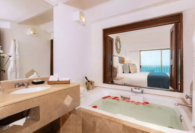 اتاق لوکس با چشم‌انداز دریا, Villa Premiere Boutique Hotel & Romantic Getaway   Adults Only