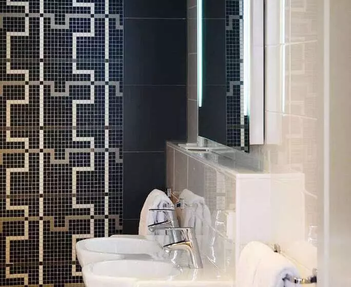 デラックスルーム, Amrâth Hotel Ducasque