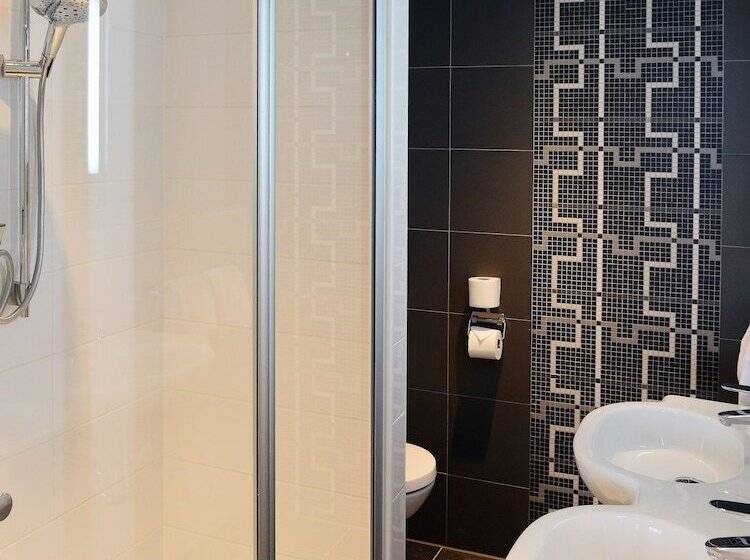 اتاق سوپریور, Amrâth Hotel Ducasque