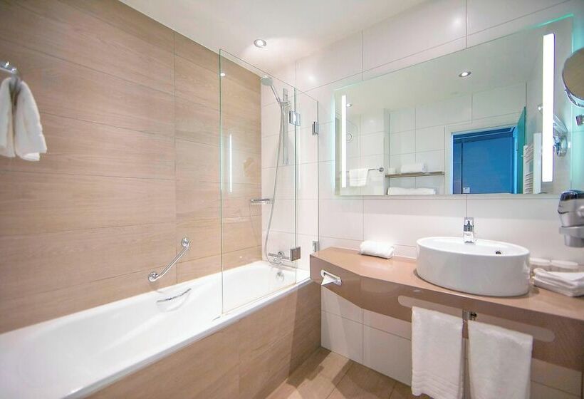 带观景的豪华间, Apollo Hotel Amsterdam, A Tribute Portfolio